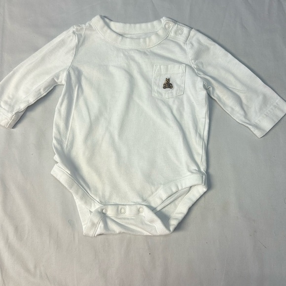 Baby GAP - 3 piece bundle -long sleeve onesies and lined pants. Size 0-3 months - Picture 2 of 12